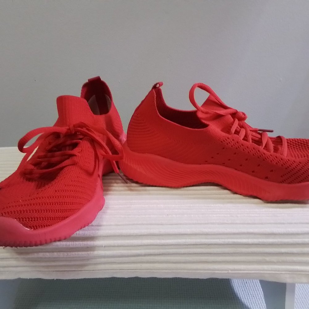 Jolimall Sneakers